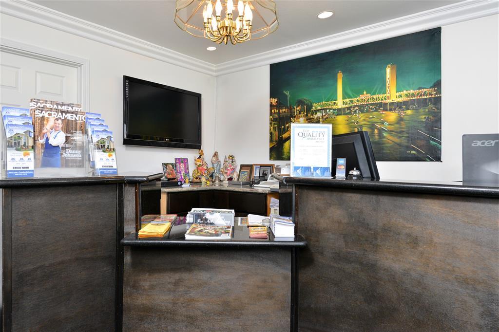סקרמנטו Capital City Inn Downtown Convention Center מראה פנימי תמונה