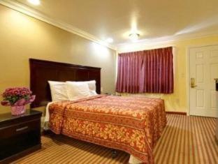 סקרמנטו Capital City Inn Downtown Convention Center חדר תמונה